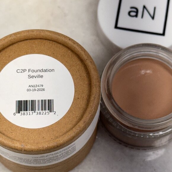 au Naturale Zero Gravity C2P Foundation- SEVILLE - Picture 2 of 3